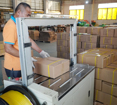Hardware fittings securely packaged for shipping, showcasing DELTA CAINA's efficient and protective packaging solutions for furniture hardware delivery.